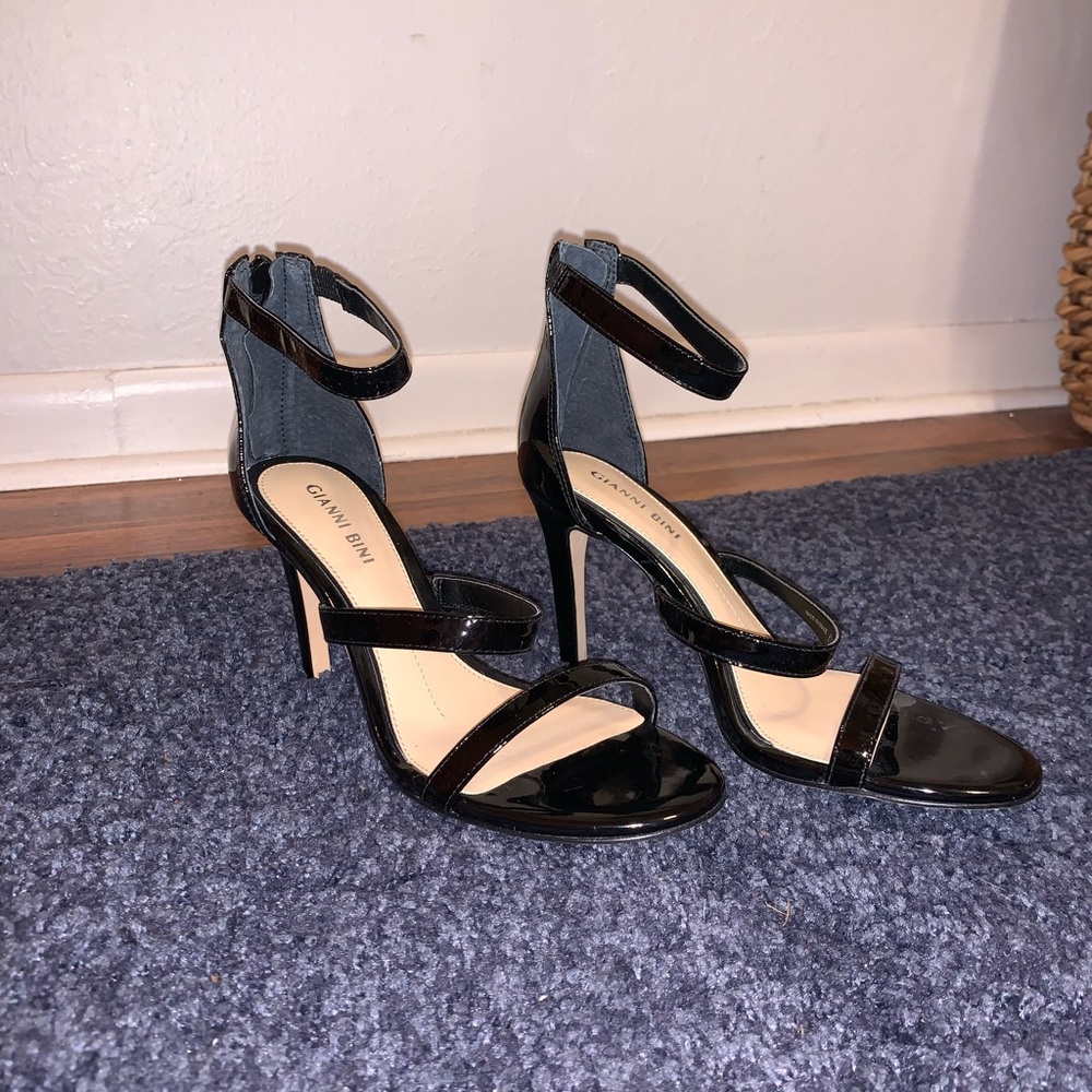 Gianni Bini Strappy Patent Heels